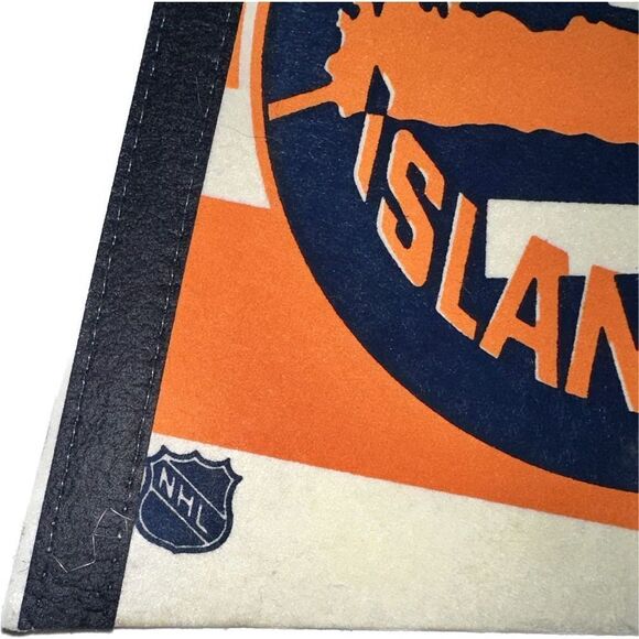 Vintage‎ New York Islanders Felt Pennant NHL - Picture 2 of 2